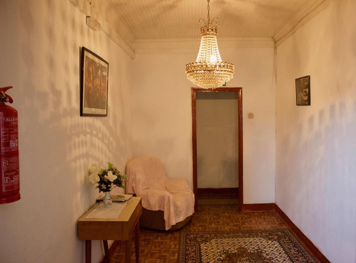 Residencial Tarouca Bed & Breakfast Fundao Ngoại thất bức ảnh